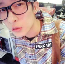 ���Ķ��ŵ�˧������ͷ���Ǹ��˶��ĸ�����������