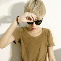 �����������QQͷ������ʱ�г����Ϳ���Щ90�����