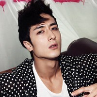 ��ק��̬����QQͷ��ʱ�еķ��ͺͷ��ξͿ���֪���������ڲ�ͬ