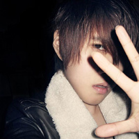 ��Ӱ��У��QQ����ͷ�񣬳��ı����ǻ�˧������