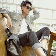 ����˧������QQͷ�񣬵�����������ֻ��ף��