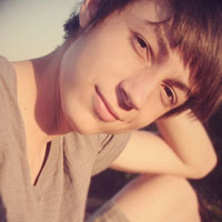 ����˧������QQͷ�񣬵�����������ֻ��ף��