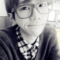 ��Ѫ˧��QQ����ͷ�񣬿���������ǰ�������