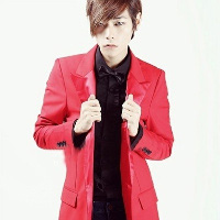 ������˧����������ͷ��ֻ����������ȴ����һ����