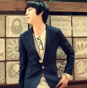 �ÿ����Ͳ˻�˧��ͷ�񣬸���˧������ͷ