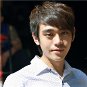 ���۾��������Ŀɰ��������ҷ���ͷ���Ѿ�����