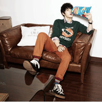 ���;ӼҺ�����ͷ���Ժ�϶��Ǹ�ģ��������