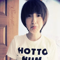 Ӣ�������������QQͷ��չ�ֳ��Լ��ĸ����������