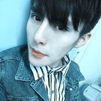 ��Ĭ���Եĸ�������ͷ�񣬵͵�����������������������һ��