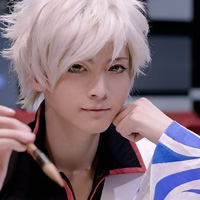 ���԰ڵ�˧������ͷ�񣬵���������ϲ��������ǰ����Զ�Ǹ߰���