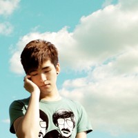 �����˸�����QQͷ��һ���˶��ԳԷ�˯��������ĺ�����