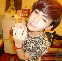 �ļ��������QQ����ͷ�񣬴��۾�����������˧��