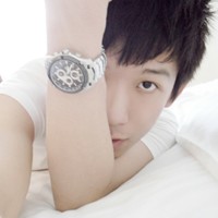 ���α��������˸�QQͷ��ԭ��ÿ���˶������ĵ�ʱ��