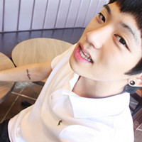 ���������˸�QQͷ�񣬵͵��������������ױ��˺���