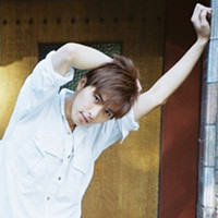 ���峬˧����ͷ��Ψ���⾳������������ʤ��