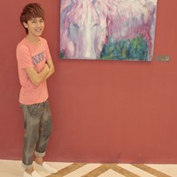 ����˧������ͷ�񣬷���������Ψ����ֲ�֪��ʲô����