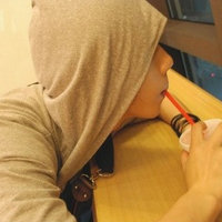 ����˧�� �˸�����ͷ����Ļ��������ƵĴ�һ������