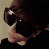 ����QQͷ����ţ����������ʵ���Ǳȱ���˧һ�����