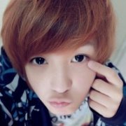 �������ɰ�����ͷ�������׾���������Ů��һ��