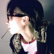 ����ͷ���Ӧ�÷�������ֻ��������������������ؤ