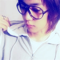 ����ͷ������