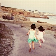 ����������Ů��qq�˸�ͷ��_���˵�ʱ����ֻ��һ����ĬĬ����