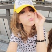 ����������Ů��qq�˸�ͷ��_���˵�ʱ����ֻ��һ����ĬĬ����