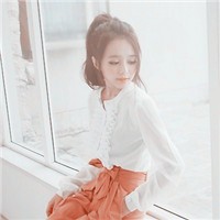 Ψ������Ů��ͷ��˫�������°ͺ�����˼��ʲô