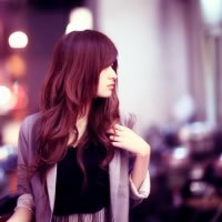 �ڰ��˸�Ů��QQͷ�񣬾�̬Ҳ��һ������