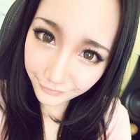 ����Ů��Ψ��ͷ��һ˫���˵Ĵ��۾�����ô�ĸ�������