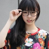 ����Ů���ɰ�ͷ��Ʈ�ݵĳ���Ψ������ò���˵��۾�