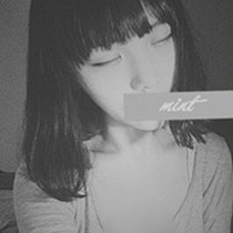 ������Ů���˸�ͷ��һ�������������Ե�����ô�Ĺ¶�