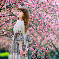 �ɰ�Ψ����Ůͷ�񣬻���һЦ�Ե���ǧ����