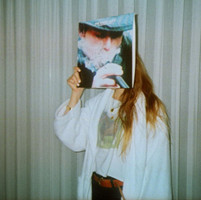 Ψ���⾳��̬Ů��ͷ���Ҿ�����Ⱥ���ҵ������