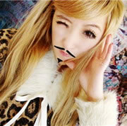 �����ɰ�Ů��ͷ�����������۾����Ź�����ĺܸ�Ц