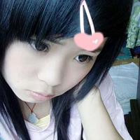 �ɰ����۾�Ů��ͷ���ںڵ�ͷ������һ��������