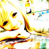 �����Ų�QQŮ��ͷ�񣬻�ɫҫ�۶�Ŀչ���������Ե���