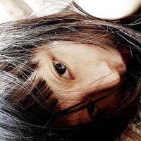 ����Ψ��Ů��ͷ�� �⾳�񾲾���һ���˰���һ��