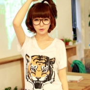 �ɰ�����Ů��QQͷ�����촩ȹ�Ӻ�T����������