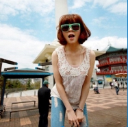 �ɰ�����Ů��QQͷ�����촩ȹ�Ӻ�T����������