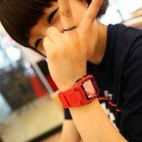 �ɰ��ĺ�����Ů��ͷ�񣬽������ŵ�Ů��ͷ