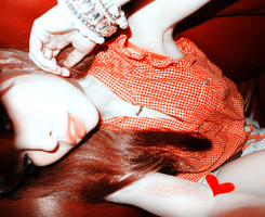 ����������Ů��ͷ�񣬺촽ƽ�����Ʋ�ױװ��