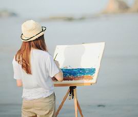 �¶��˸�Ů����һ�����ں�������QQͷ��