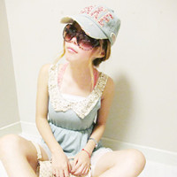 �ļ�������ɫñ�ӵ�Ů������QQͷ��