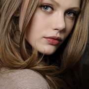 ŷ������QQŮ��ͷ�񣬻�ɫ��������ô�Ŀɰ��Ը�