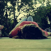 ŷ������QQŮ��ͷ�񣬻�ɫ��������ô�Ŀɰ��Ը�