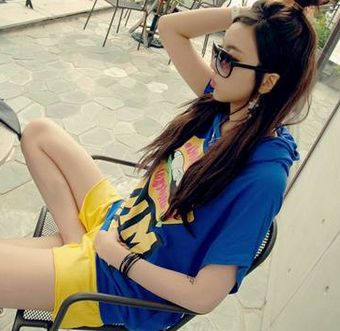 �������ɰ���Ů