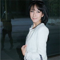 �����ɰ���Ů