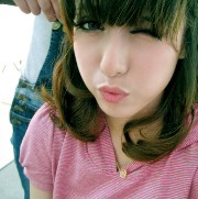 Ư������Ů��