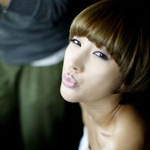 ����ͷ��ɰ�Ů��